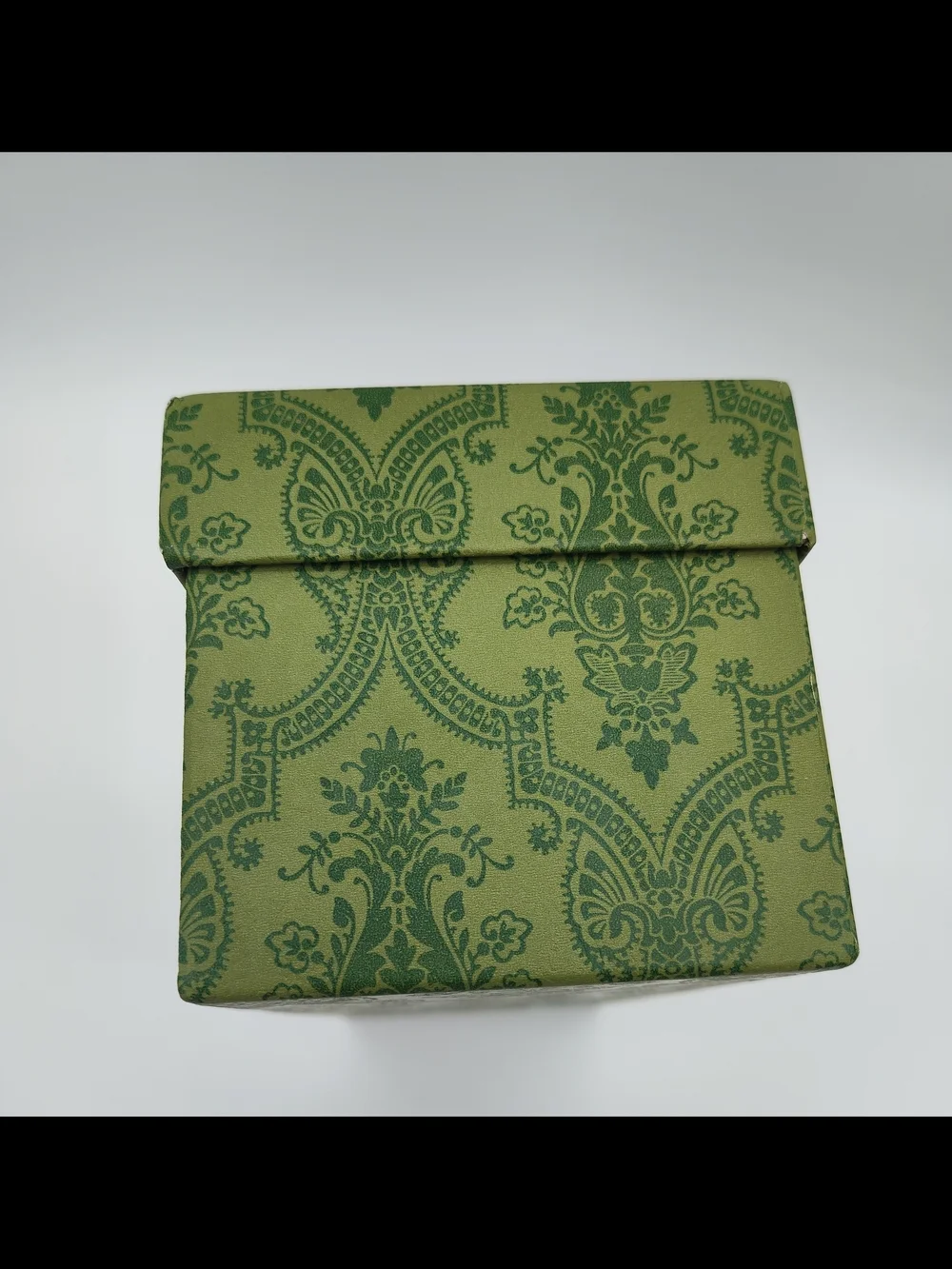 GUCCI Green Damask Gift Box Storage Box Luxe Packaging Decor Vanity LIKE NEW